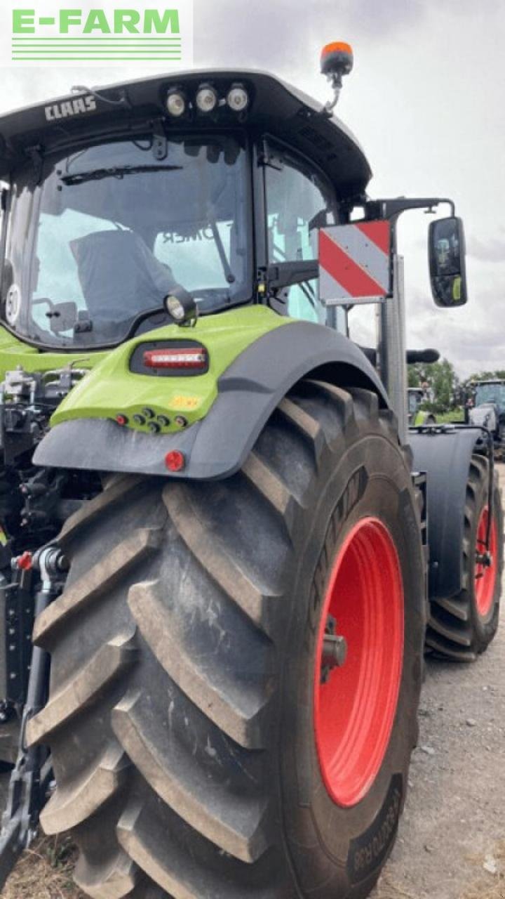 Traktor des Typs CLAAS axion 870 cmatic s5 sur mesure CMATIC, Gebrauchtmaschine in BLENDECQUES (Bild 3)