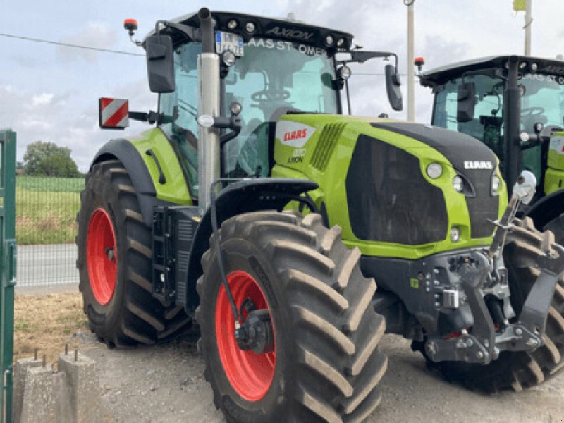 Traktor des Typs CLAAS AXION 870 CMATIC S5 SUR MESURE, Gebrauchtmaschine in HONDEGHEM (Bild 1)