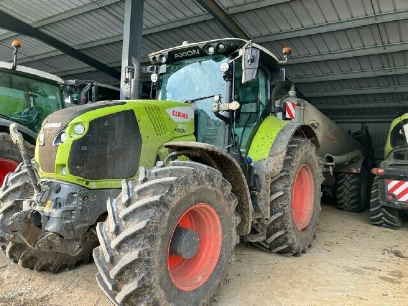 Traktor tip CLAAS AXION 870 CMATIC S5 TRADITION, Gebrauchtmaschine in Feurs (Poză 1)