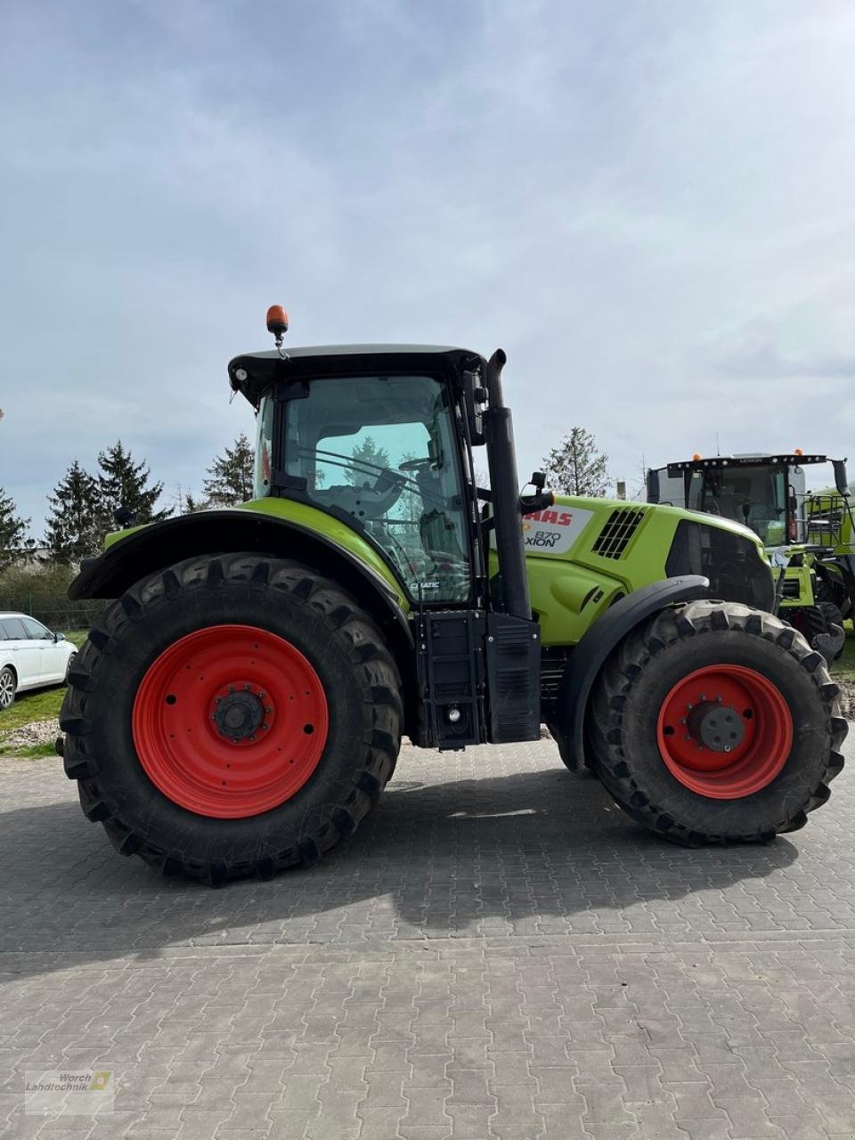 Traktor Türe ait CLAAS Axion 870 CMatic T4f, Gebrauchtmaschine içinde Schora (resim 4)