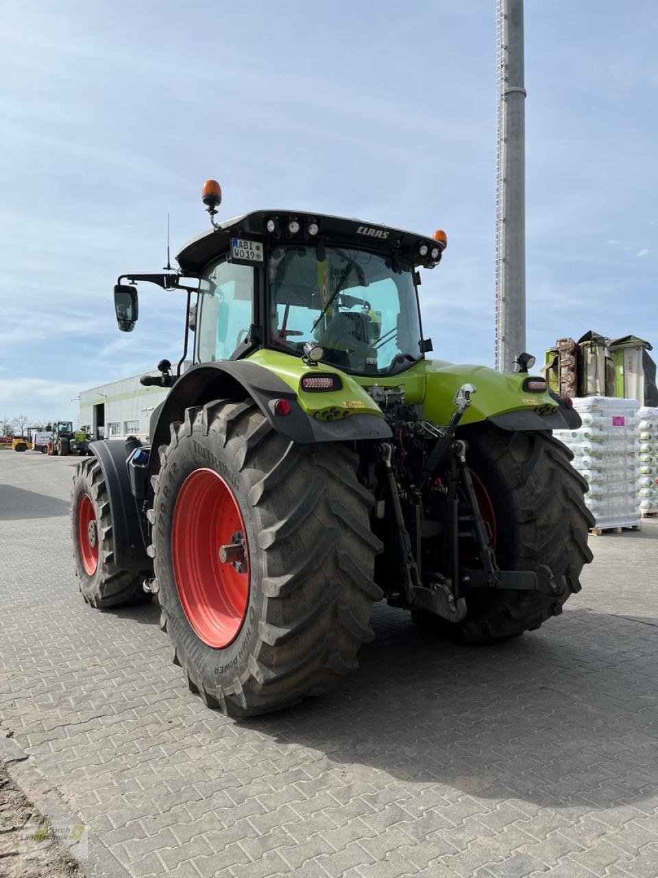 Traktor Türe ait CLAAS Axion 870 CMatic T4f, Gebrauchtmaschine içinde Schora (resim 8)