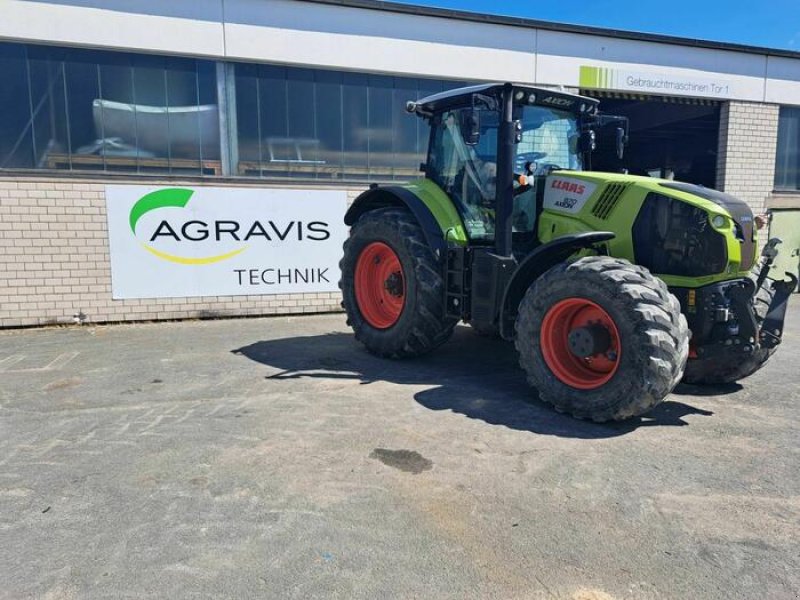 Traktor van het type CLAAS AXION 870 CMATIC TIER 4F, Gebrauchtmaschine in Espelkamp (Foto 1)