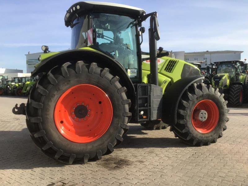 Traktor του τύπου CLAAS AXION 870 CMATIC, Gebrauchtmaschine σε Landsberg (Φωτογραφία 4)