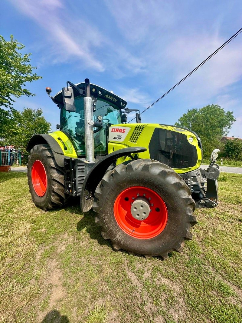 Traktor типа CLAAS Axion 870 CMATIC, Gebrauchtmaschine в Liebenwalde (Фотография 17)