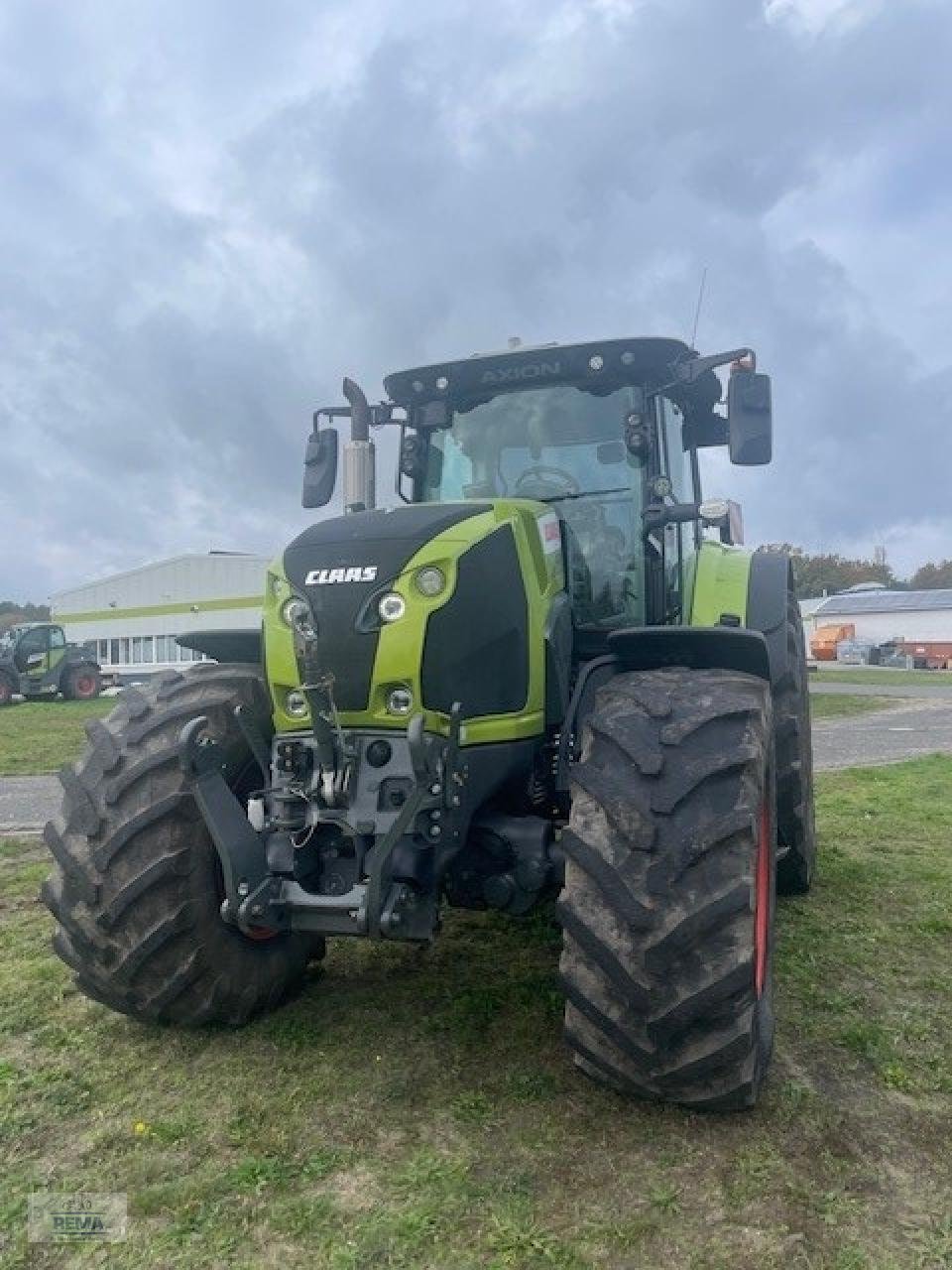 Traktor Türe ait CLAAS Axion 870 Cmatic, Gebrauchtmaschine içinde Belzig-Schwanebeck (resim 2)