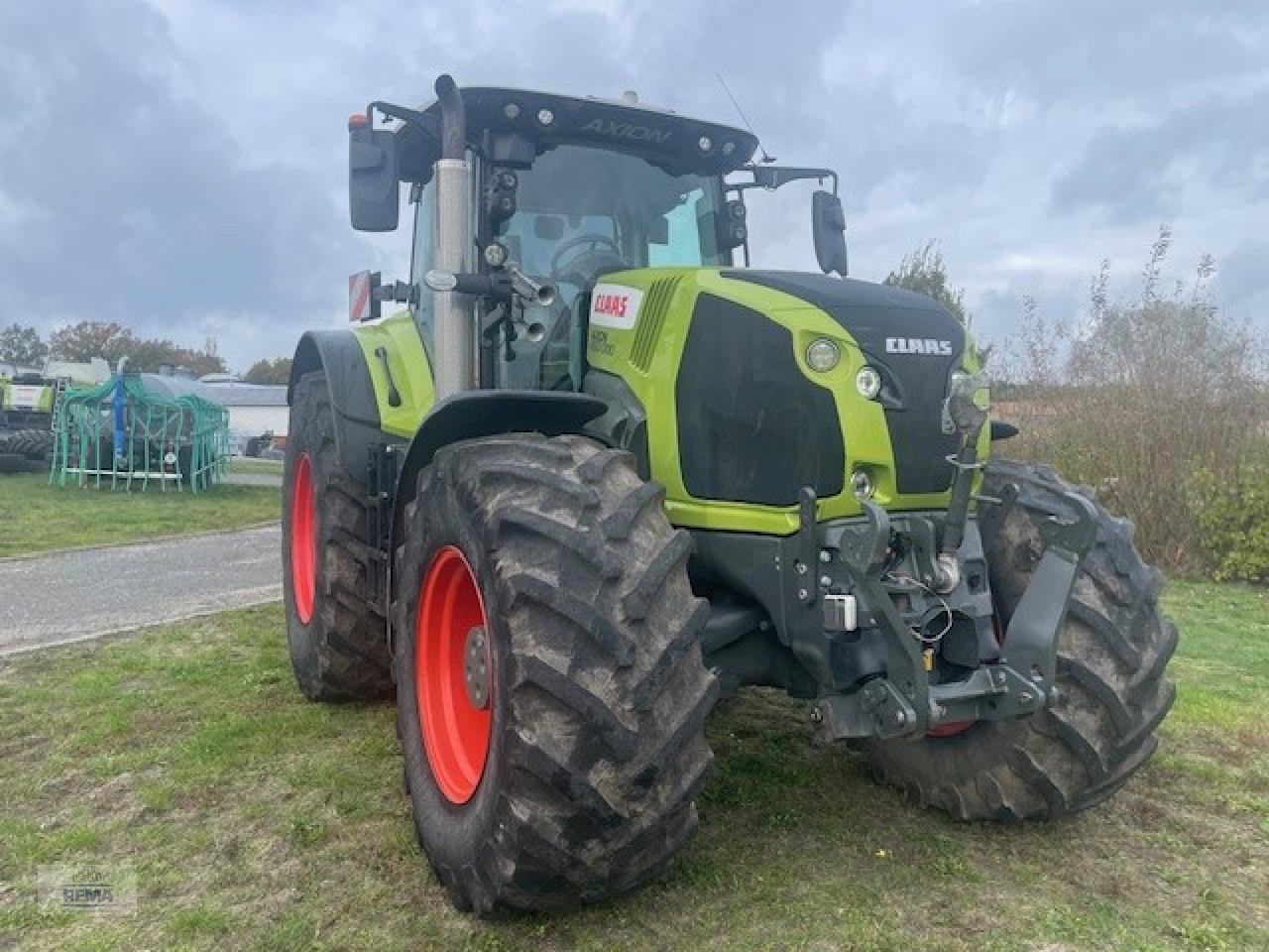 Traktor Türe ait CLAAS Axion 870 Cmatic, Gebrauchtmaschine içinde Belzig-Schwanebeck (resim 3)