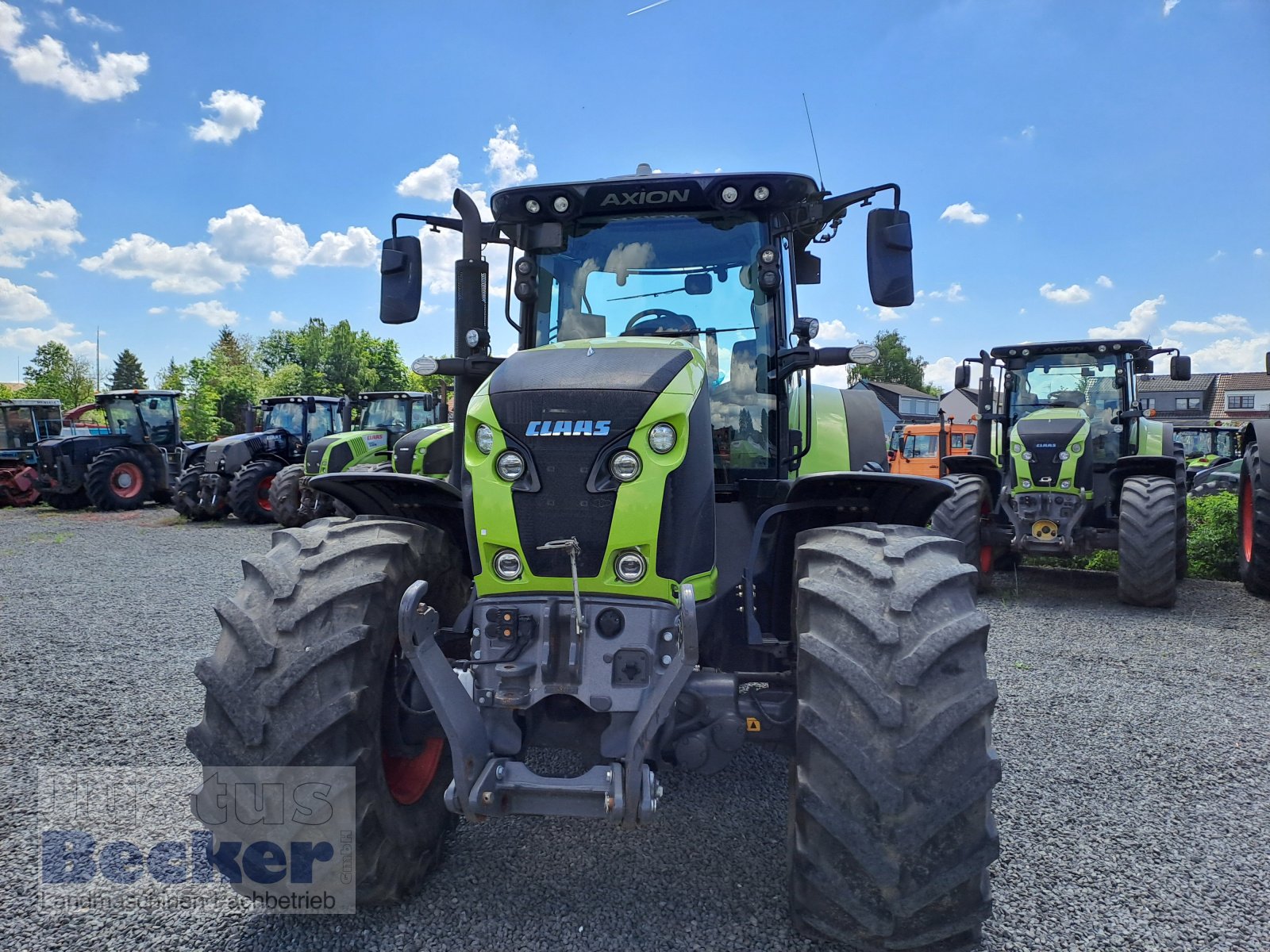 Traktor του τύπου CLAAS Axion 870 CMATIC, Gebrauchtmaschine σε Weimar-Niederwalgern (Φωτογραφία 2)