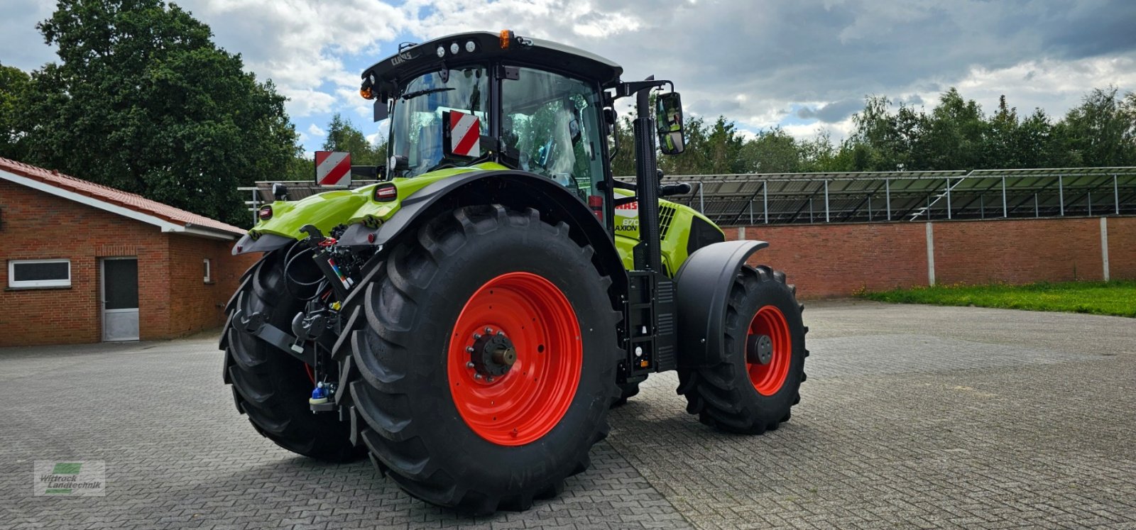 Traktor типа CLAAS Axion 870 Cmatic, Gebrauchtmaschine в Rhede / Brual (Фотография 2)