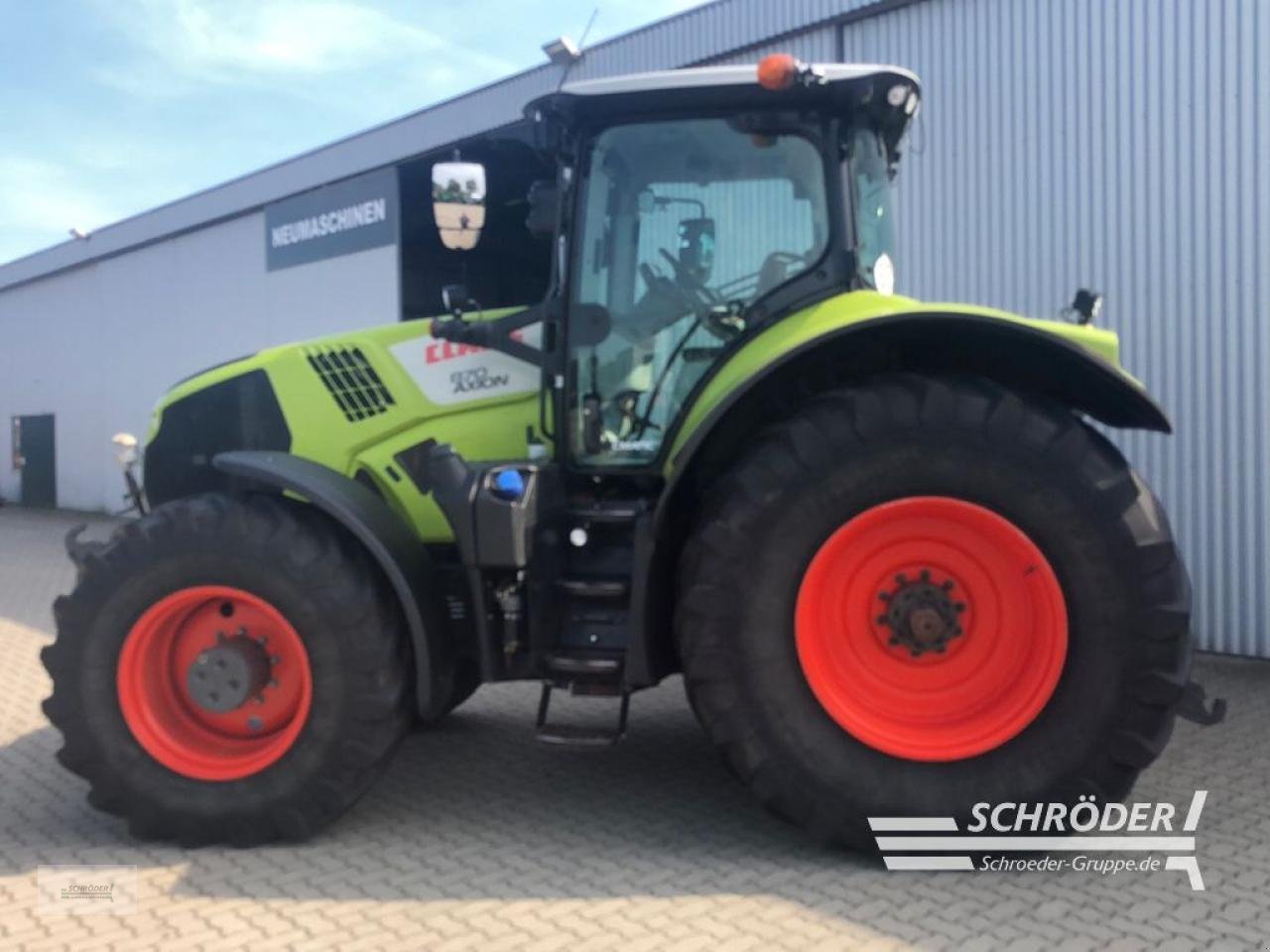 Traktor van het type CLAAS AXION 870 CMATIC, Gebrauchtmaschine in Ahlerstedt (Foto 5)