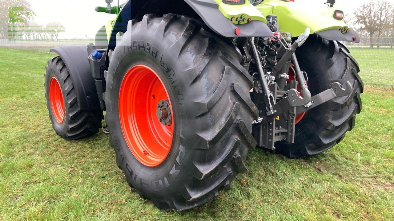 Traktor van het type CLAAS AXION 870 - HOT DEAL, Gebrauchtmaschine in Hamburg (Foto 13)