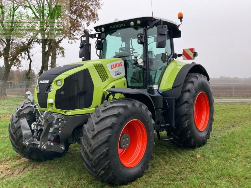 Traktor typu CLAAS AXION 870, Gebrauchtmaschine v Hamburg (Obrázok 1)