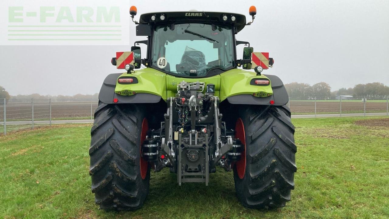 Traktor tip CLAAS AXION 870, Gebrauchtmaschine in Hamburg (Poză 5)