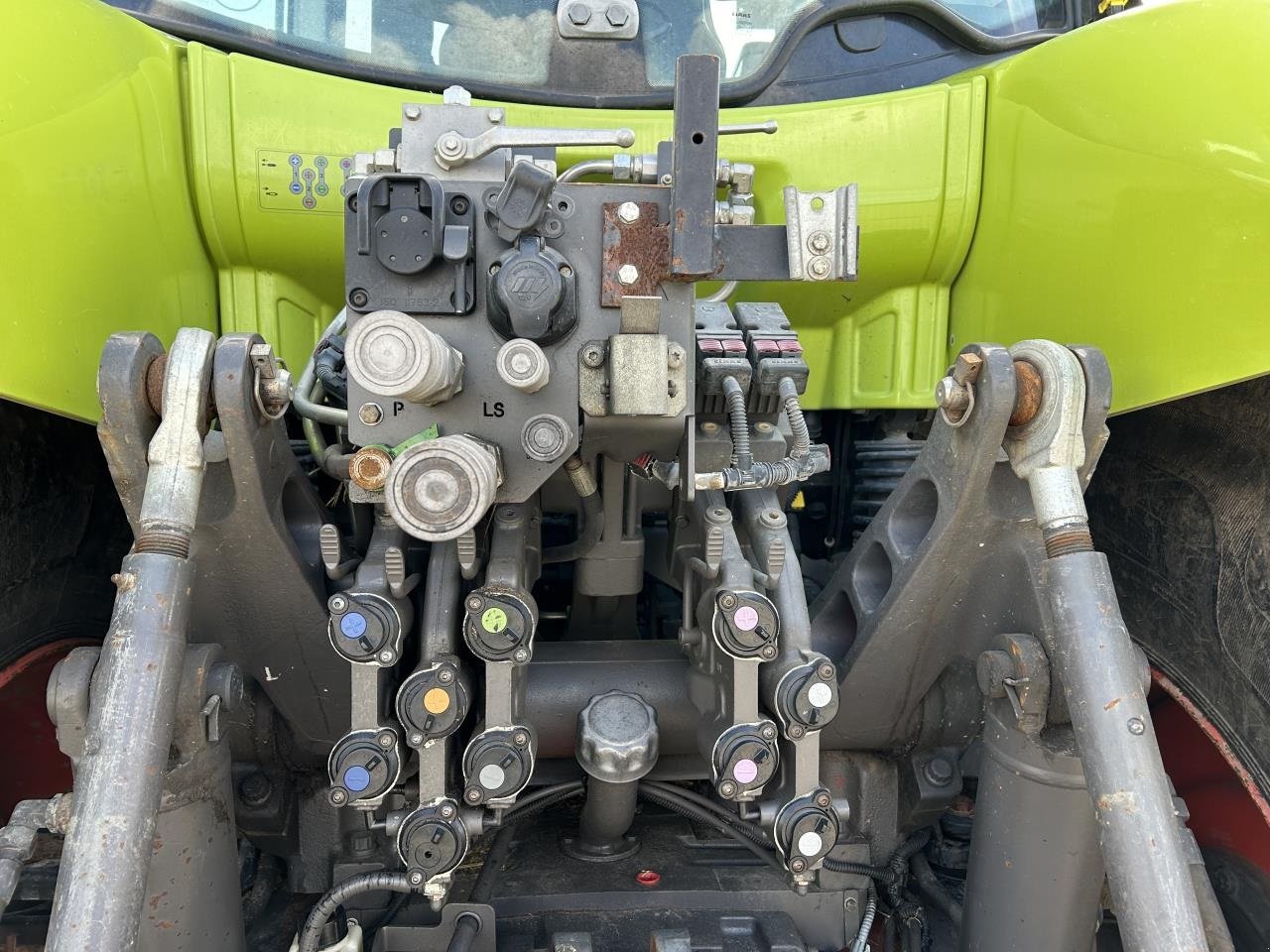 Traktor του τύπου CLAAS AXION 870, Gebrauchtmaschine σε Bramming (Φωτογραφία 6)