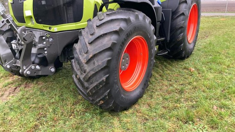 Traktor of the type CLAAS Axion 870, Gebrauchtmaschine in Münster (Picture 2)