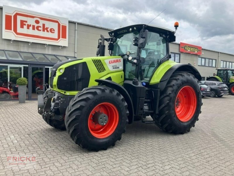 Traktor typu CLAAS Axion 870, Gebrauchtmaschine v Demmin