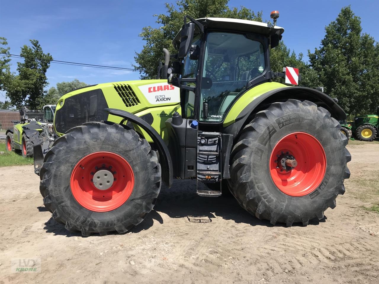 Traktor du type CLAAS Axion 870, Gebrauchtmaschine en Alt-Mölln (Photo 1)