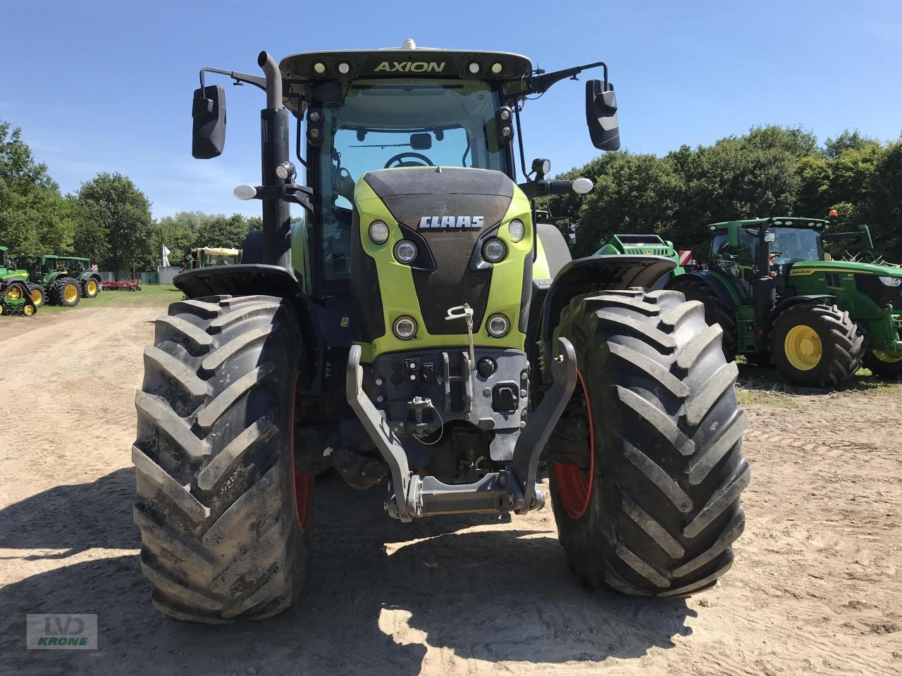 Traktor van het type CLAAS Axion 870, Gebrauchtmaschine in Alt-Mölln (Foto 3)