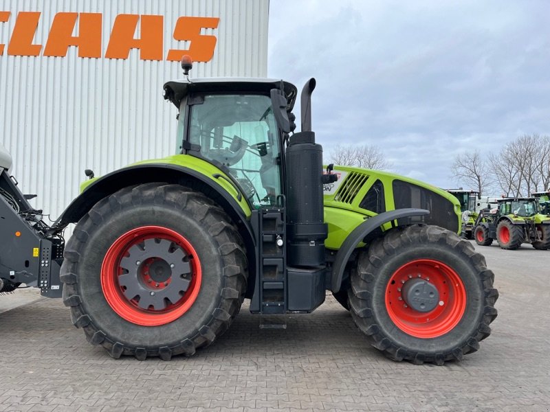 Traktor del tipo CLAAS Axion 920 Cmatic Cebis, Gebrauchtmaschine en Nauen (Imagen 1)