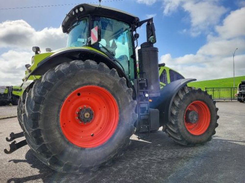 Traktor typu CLAAS AXION 920, Gebrauchtmaschine v Sainte Menehould (Obrázek 4)