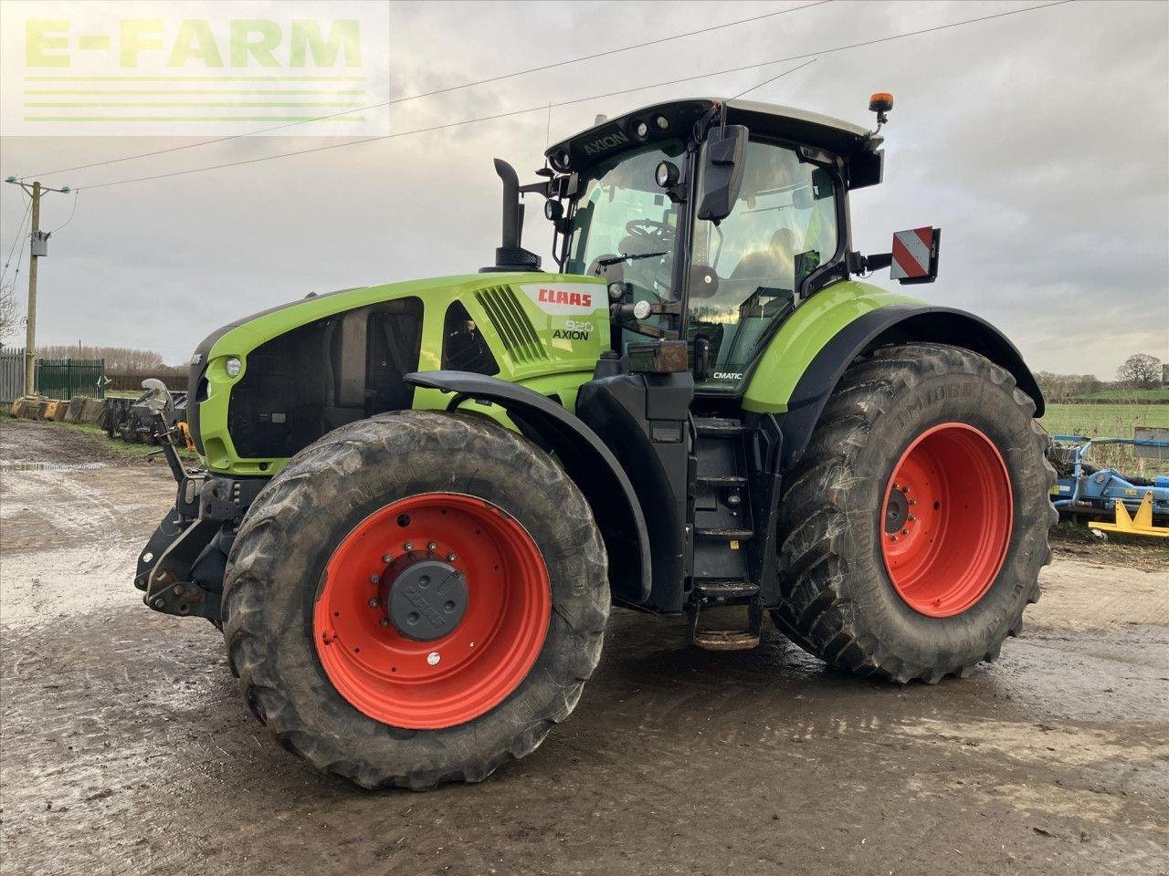 Traktor of the type CLAAS AXION 920, Gebrauchtmaschine in SINDERBY, THIRSK (Picture 1)