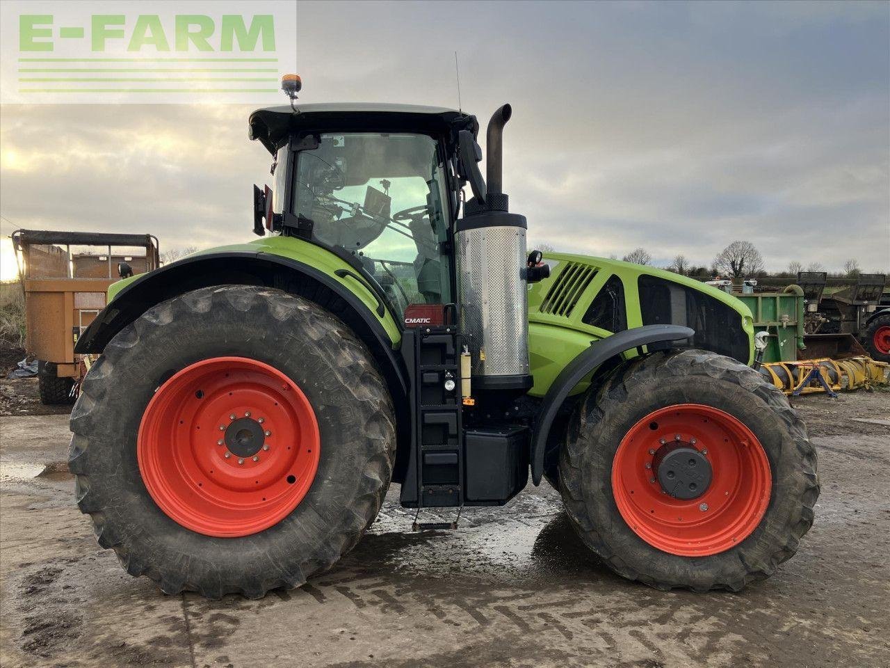 Traktor of the type CLAAS AXION 920, Gebrauchtmaschine in SINDERBY, THIRSK (Picture 6)