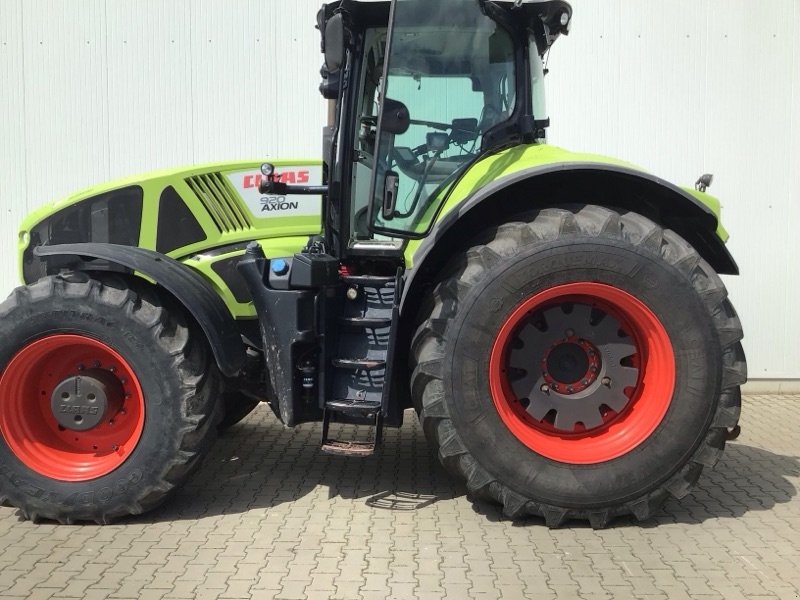 Traktor van het type CLAAS Axion 920, Gebrauchtmaschine in Angermünde/OT Kerkow (Foto 1)