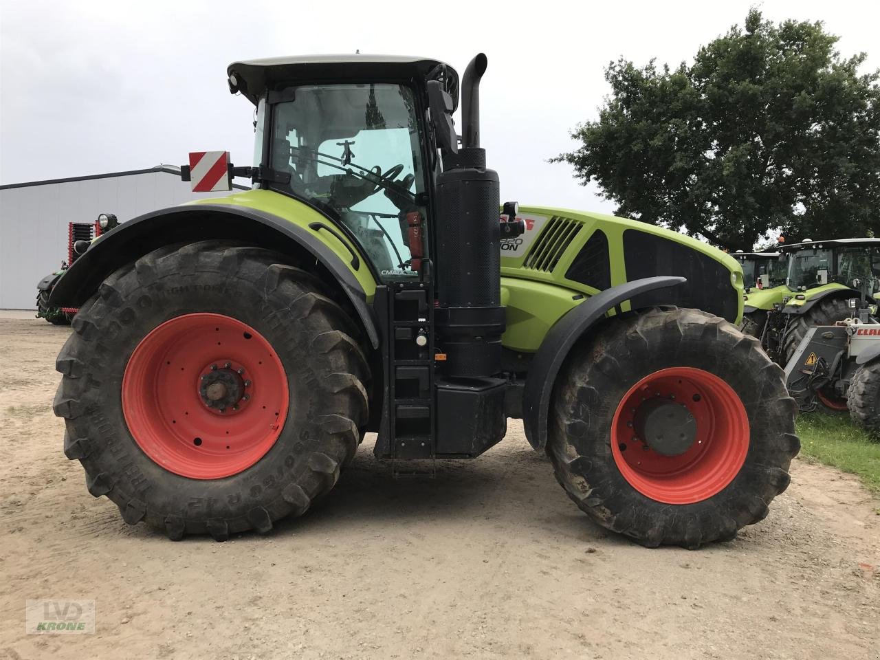 Traktor des Typs CLAAS Axion 920, Gebrauchtmaschine in Alt-Mölln (Bild 2)