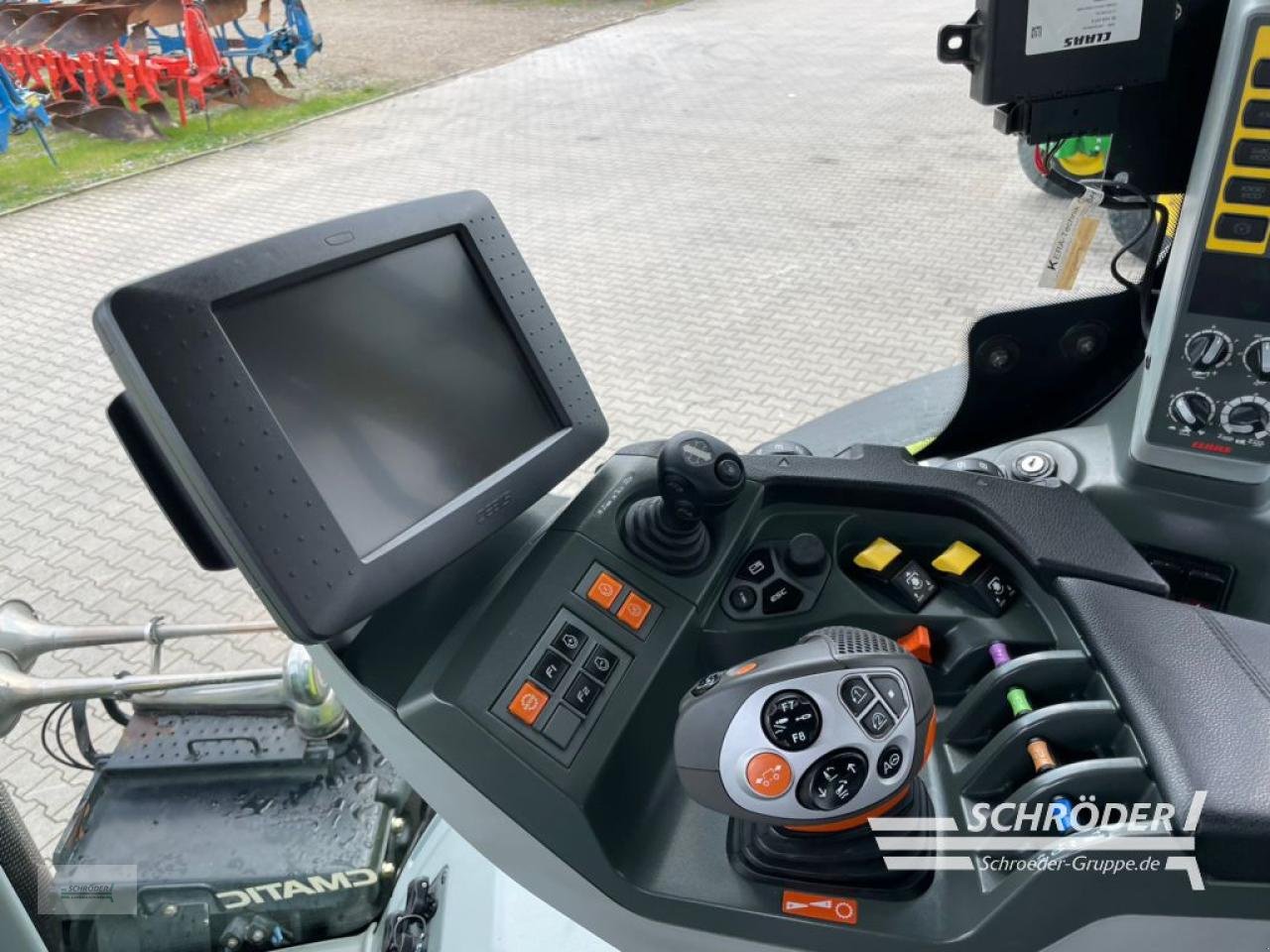 Traktor typu CLAAS AXION 930 C-MATIC, Gebrauchtmaschine w Wildeshausen (Zdjęcie 14)