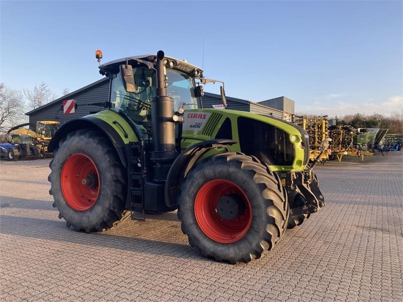 Traktor типа CLAAS AXION 930 CMATIC CEBIS, Gebrauchtmaschine в Hinnerup (Фотография 1)