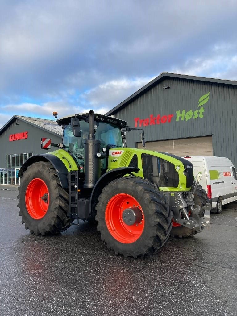 Traktor del tipo CLAAS AXION 930 CMATIC CEBIS, Gebrauchtmaschine en Kolding (Imagen 2)