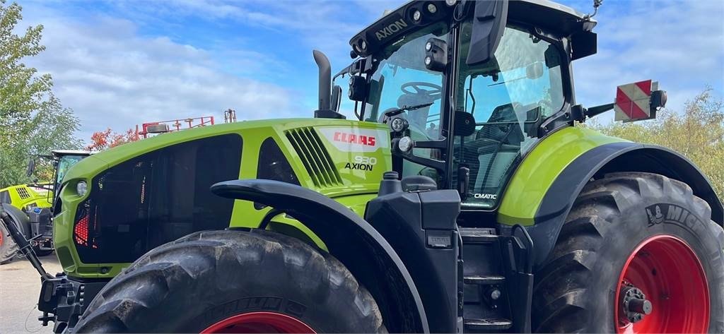 Traktor typu CLAAS AXION 930 stage IV MR CEBIS, Gebrauchtmaschine w Vinderup (Zdjęcie 5)