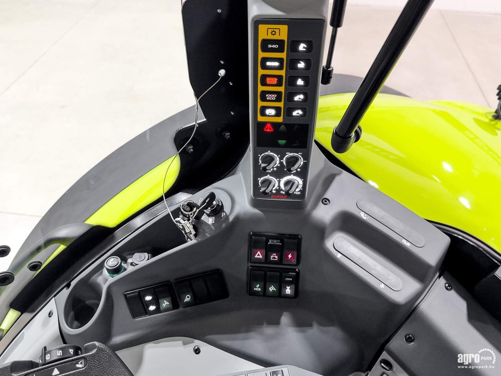 Traktor tipa CLAAS Axion 930, Gebrauchtmaschine u Csengele (Slika 18)