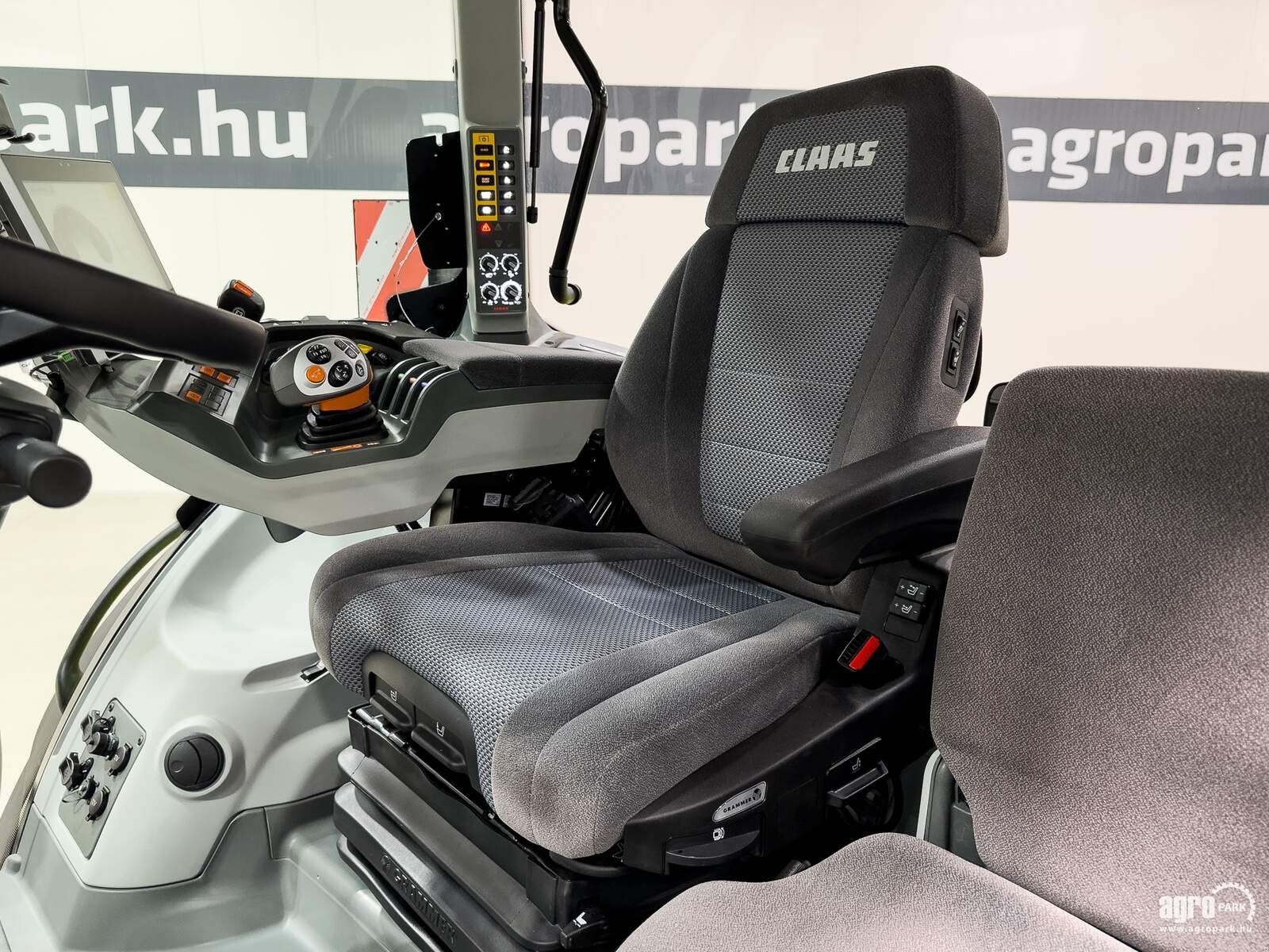 Traktor a típus CLAAS Axion 930, Gebrauchtmaschine ekkor: Csengele (Kép 11)