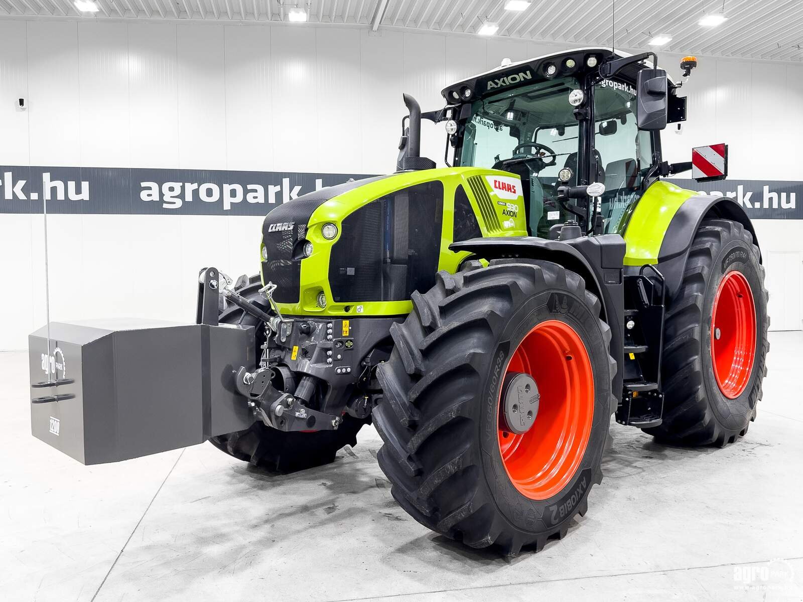 Traktor van het type CLAAS Axion 930, Gebrauchtmaschine in Csengele (Foto 1)