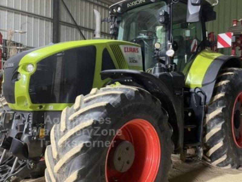 Traktor van het type CLAAS AXION 940 CEMATIC, Gebrauchtmaschine in LOMBEZ