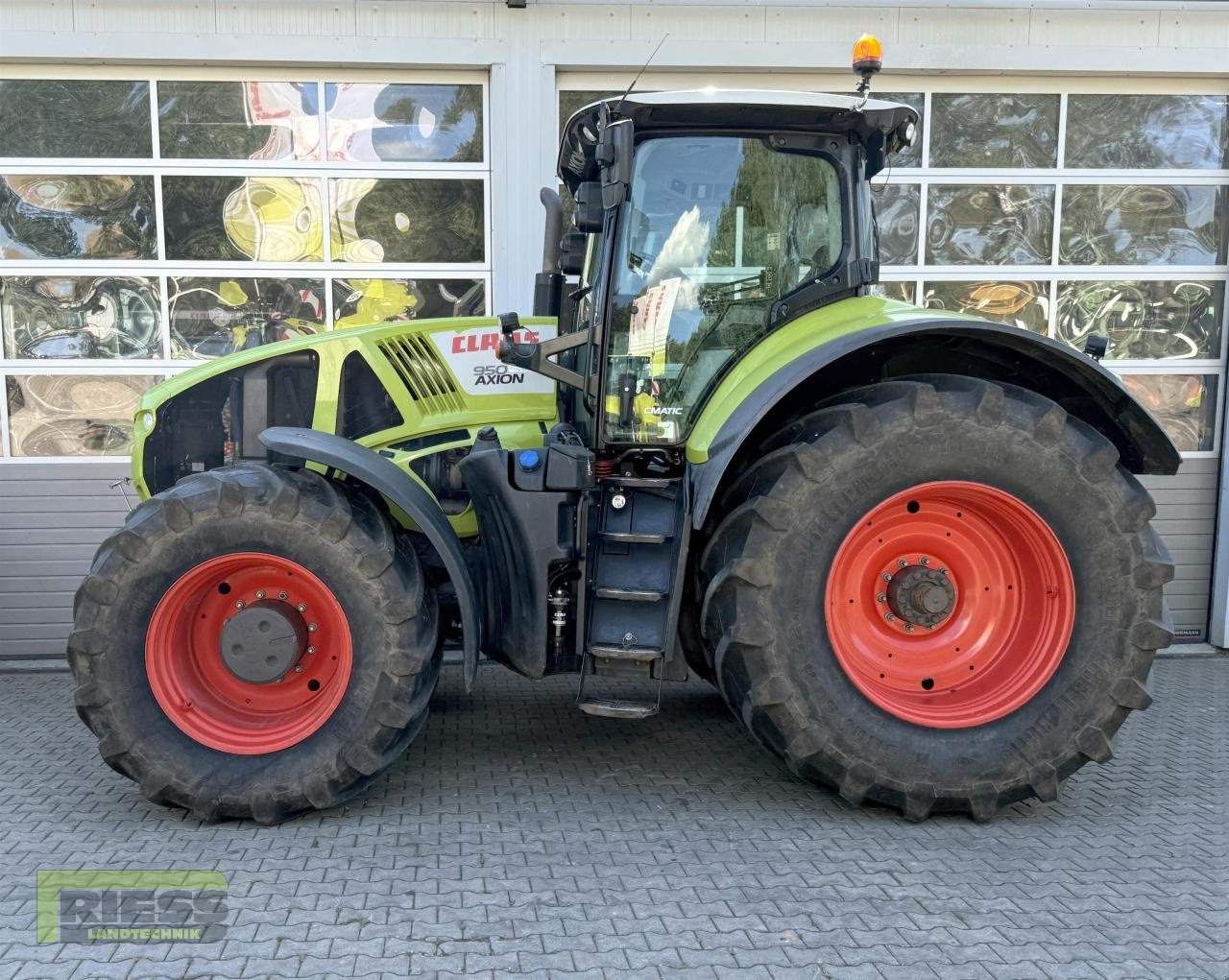 Traktor του τύπου CLAAS AXION 950 CEBIS Cmatic A23, Gebrauchtmaschine σε Homberg (Ohm) - Maulbach (Φωτογραφία 11)