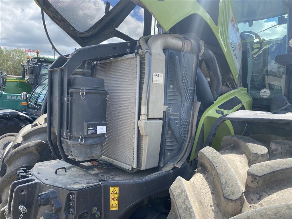 Traktor du type CLAAS Axion 950 CMatic GPS. Auto Steering klar. Frontlift. Foraksel og kabine affjedring. Luftbremser. Hitch krog., Gebrauchtmaschine en Kolding (Photo 8)