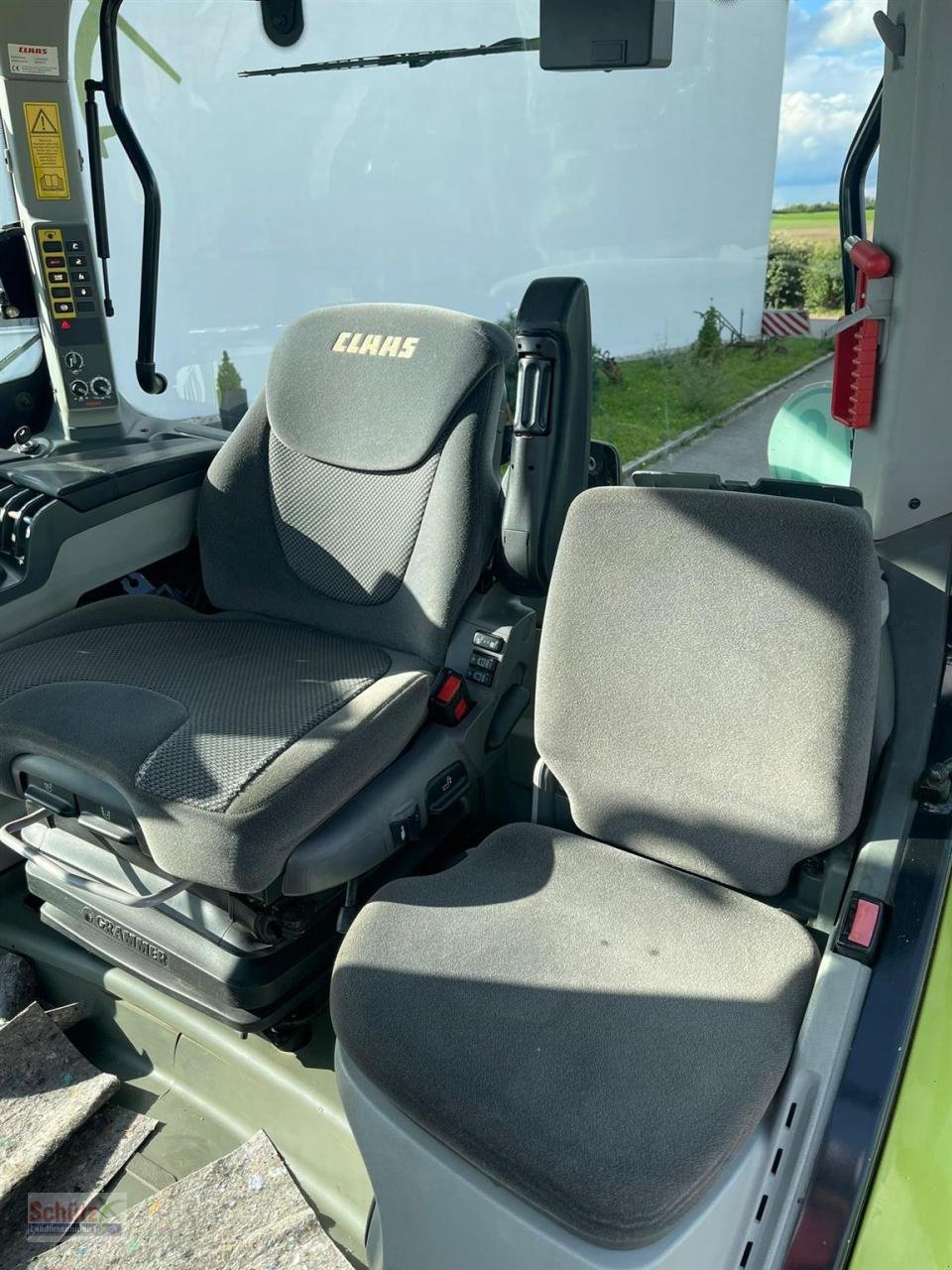 Traktor du type CLAAS Axion 950 Cmatic GPS S7, Gebrauchtmaschine en Schierling (Photo 15)