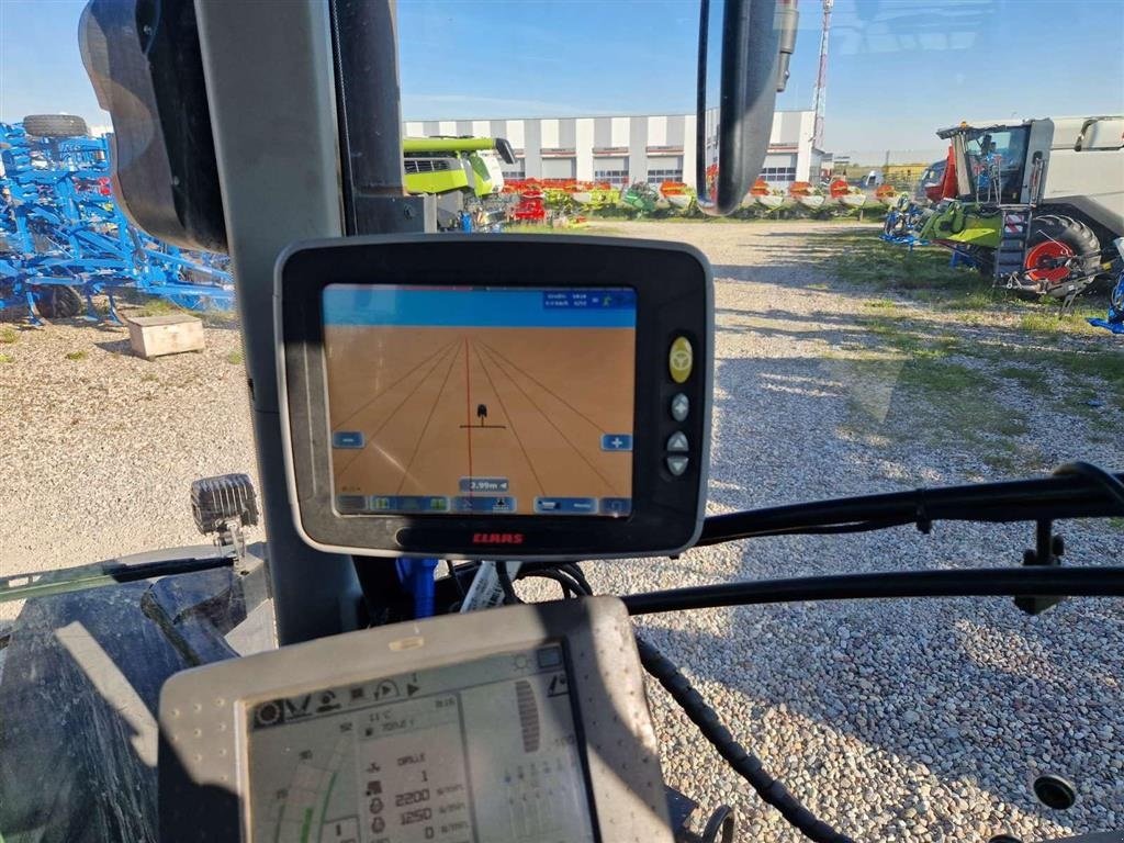 Traktor του τύπου CLAAS Axion 950 CMatic SOLGT!!! GPS. Auto Steer. CEBIS Terminal S10. Front lift. 50 km/t. Variable transmission., Gebrauchtmaschine σε Kolding (Φωτογραφία 2)