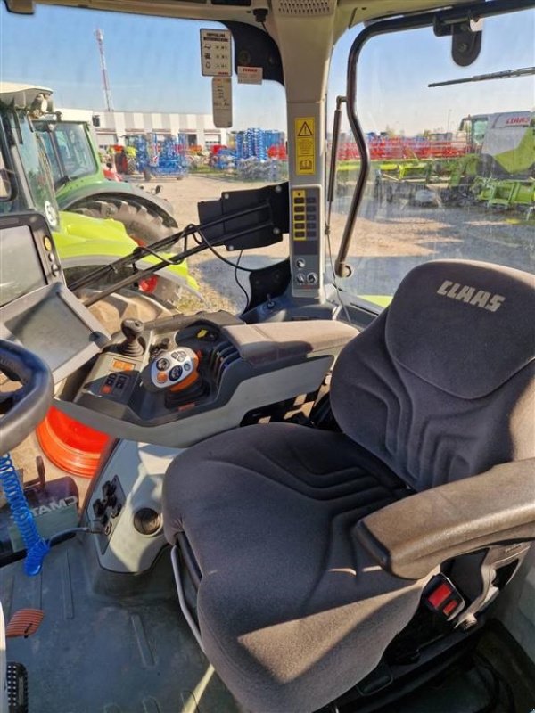 Traktor του τύπου CLAAS Axion 950 CMatic SOLGT!!! GPS. Auto Steer. CEBIS Terminal S10. Front lift. 50 km/t. Variable transmission., Gebrauchtmaschine σε Kolding (Φωτογραφία 5)