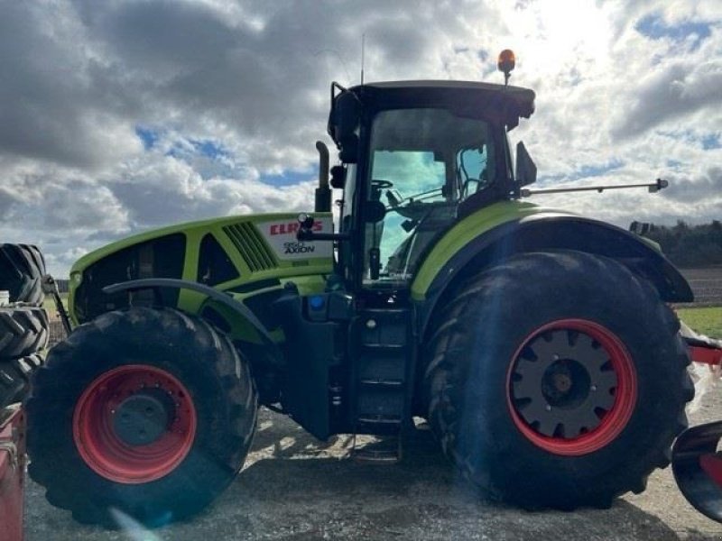 Traktor a típus CLAAS Axion 950 CMatic, Gebrauchtmaschine ekkor: Mern (Kép 3)