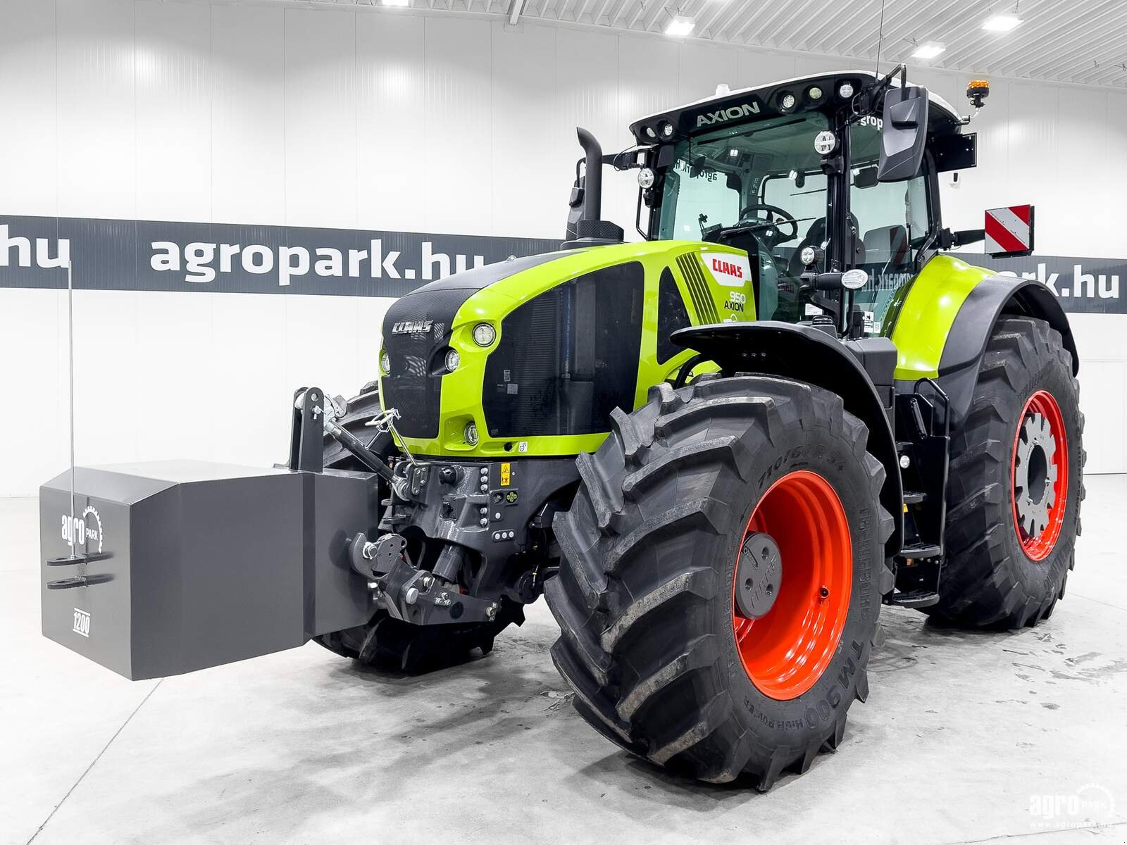 Traktor типа CLAAS Axion 950, Gebrauchtmaschine в Csengele (Фотография 1)