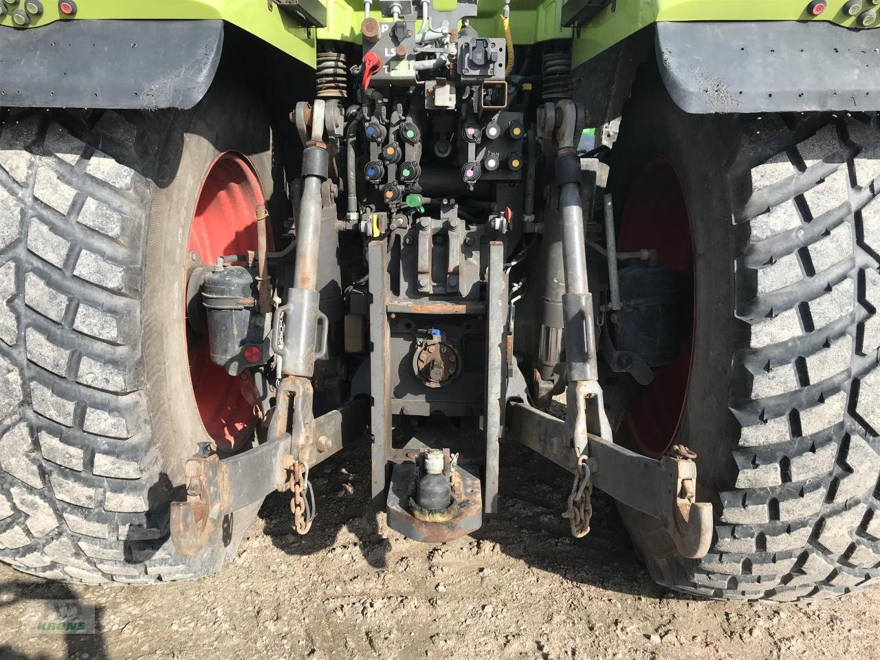 Traktor du type CLAAS Axion 950, Gebrauchtmaschine en Alt-Mölln (Photo 3)