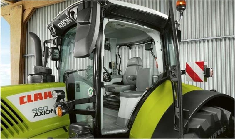 Traktor del tipo CLAAS AXION 960 CMATIC CEBIS, Gebrauchtmaschine en Kolding (Imagen 6)