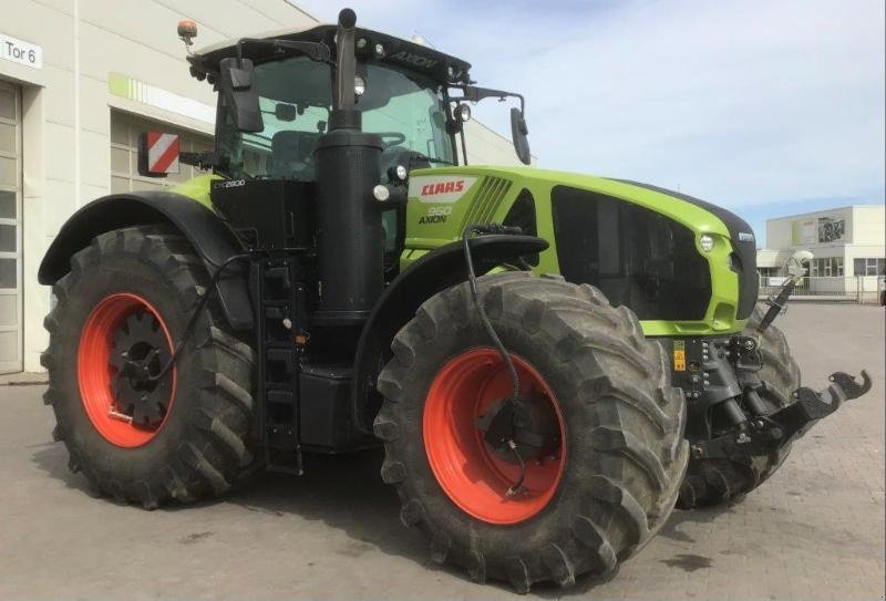 Traktor van het type CLAAS AXION 960 stage V, Gebrauchtmaschine in Landsberg (Foto 3)