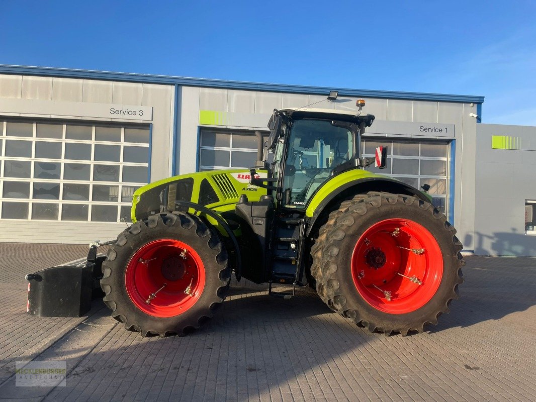 Traktor typu CLAAS Axion 960 **Vorführer**, Gebrauchtmaschine w Mühlengeez (Zdjęcie 2)