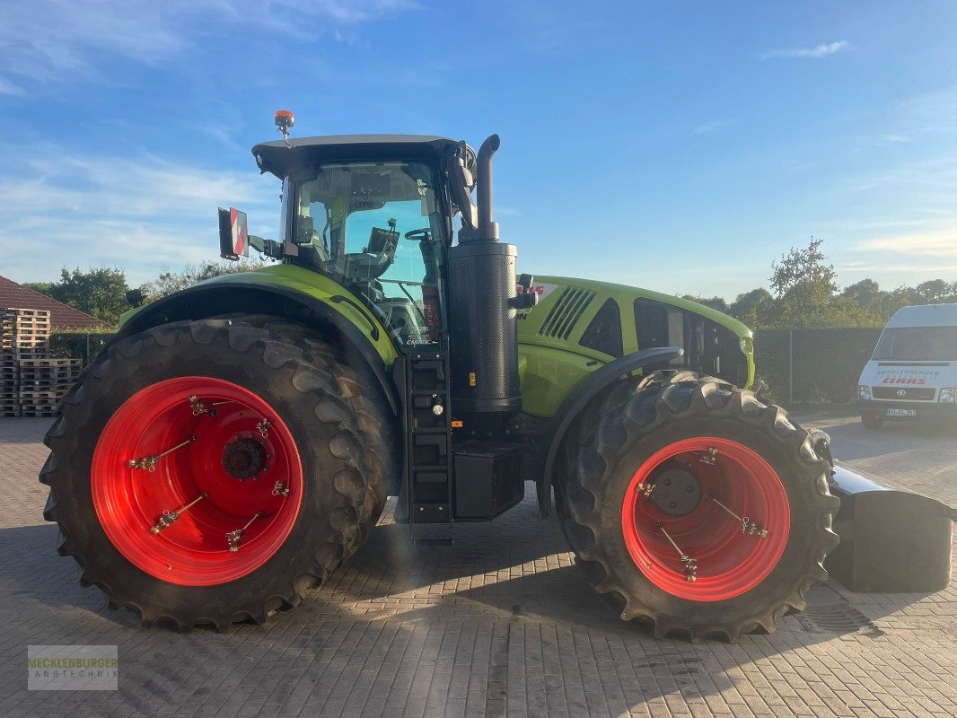 Traktor typu CLAAS Axion 960 **Vorführer**, Gebrauchtmaschine w Mühlengeez (Zdjęcie 7)