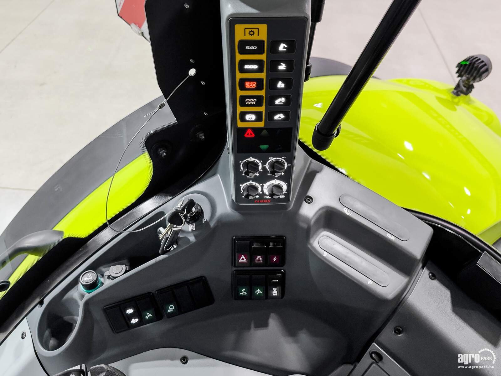 Traktor za tip CLAAS Axion 960, Gebrauchtmaschine u Csengele (Slika 18)