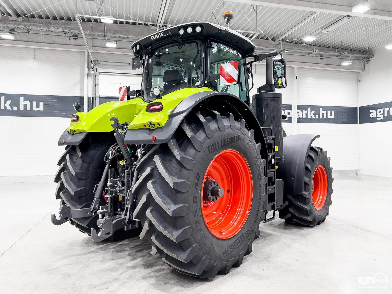 Traktor van het type CLAAS Axion 960, Gebrauchtmaschine in Csengele (Foto 3)