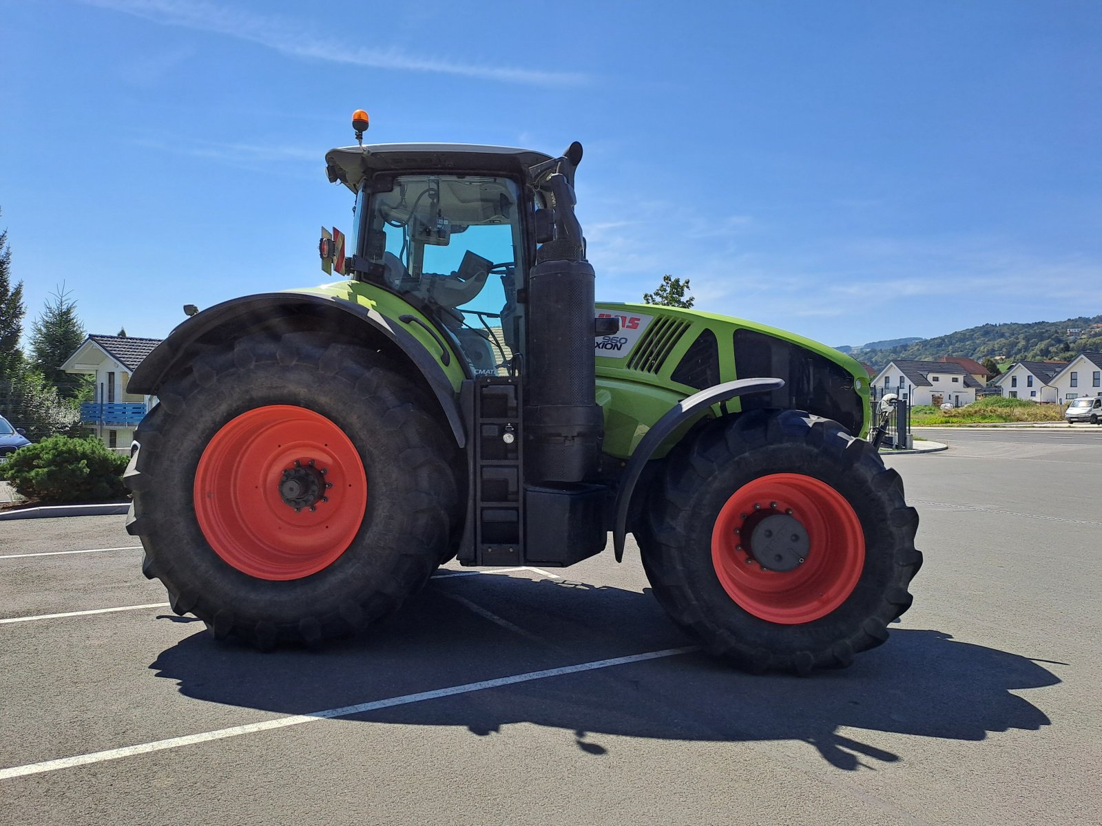 Traktor van het type CLAAS Axion 960, Gebrauchtmaschine in Naklo (Foto 2)